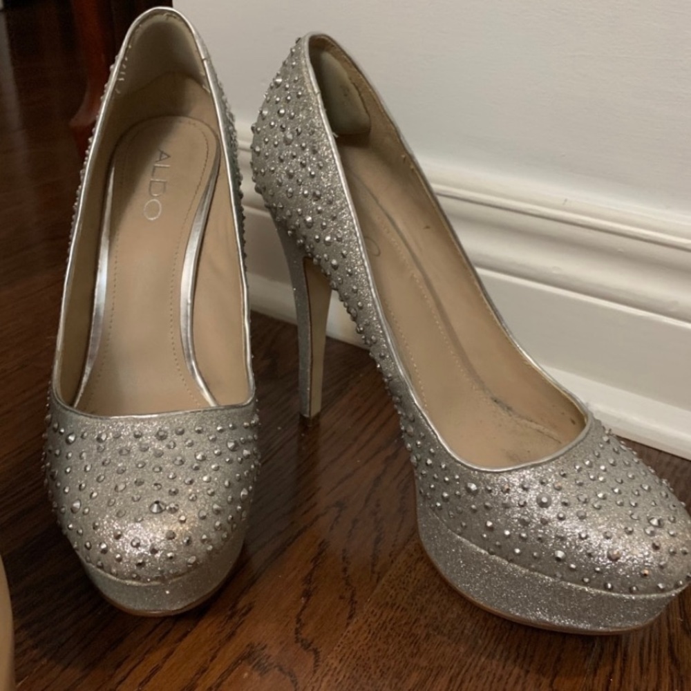 Aldo Glam Silver Pumps